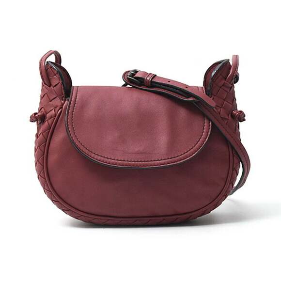 BOTTEGA VENETA Red Lambskin Leather Intrecciato Pochette Shoulder Bag